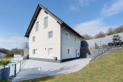 Haus Overath - 6 Zimmer, 160 m&sup2;, 669.000&euro; | Angebot:25273336