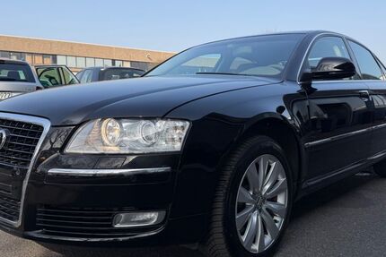 Audi A8 106.453 km 12.990 &euro; Düsseldorf 40233