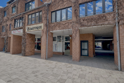 Einzelhandel in Köln 635.000 € 135.8 m² zimmer