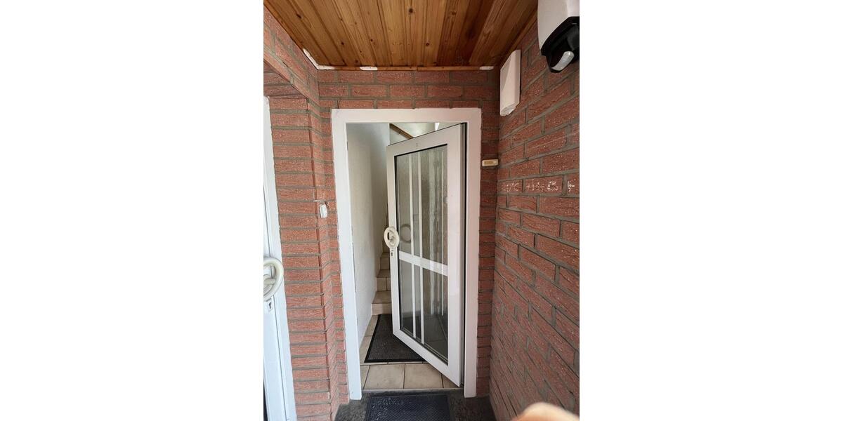 Lichtdurchflutete Maisonettewohnung in ruhiger Straße 3 zimmer