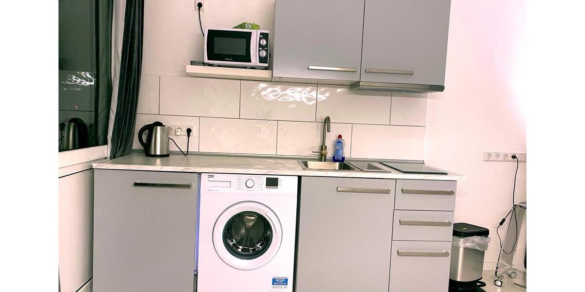 Etagenwohnung Düsseldorf Derendorf - 1 Zimmer, 25 m&sup2;, 800&euro; | Angebot:24607825