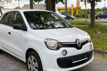 Renault Twingo 144.000 km 4.699 &euro; Köln 51109