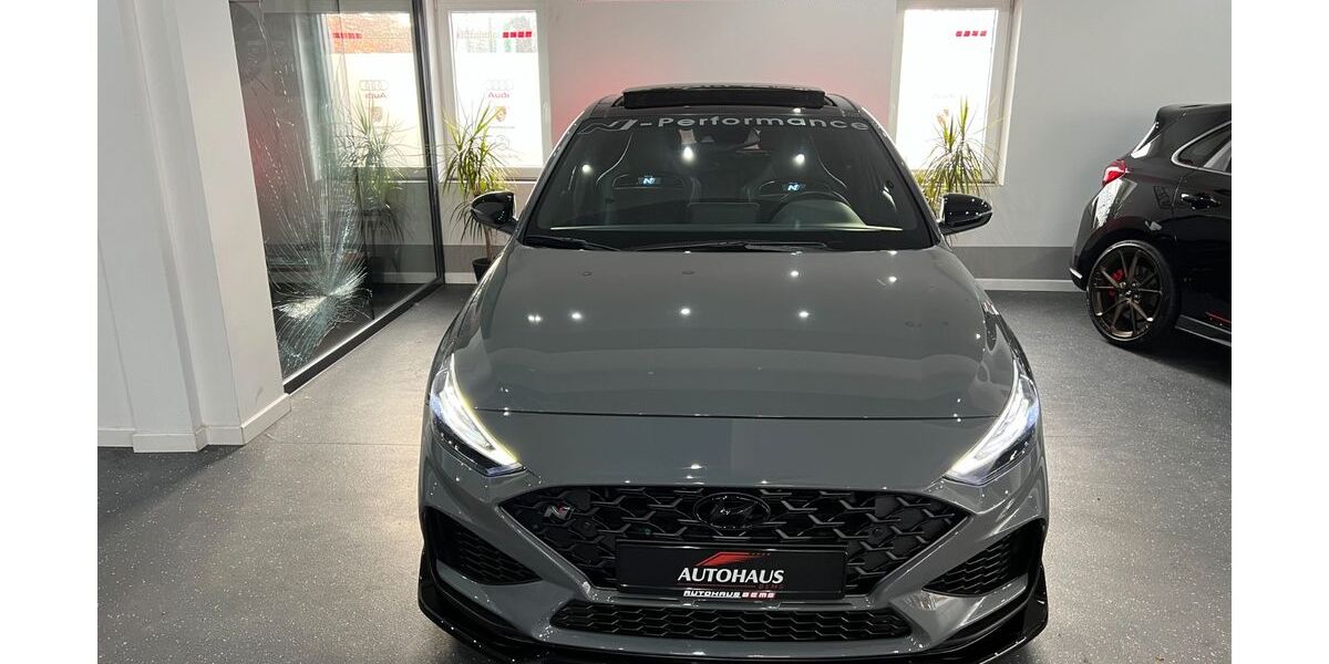 Hyundai i30 30.596 km 36.900 &euro; Remscheid 42857