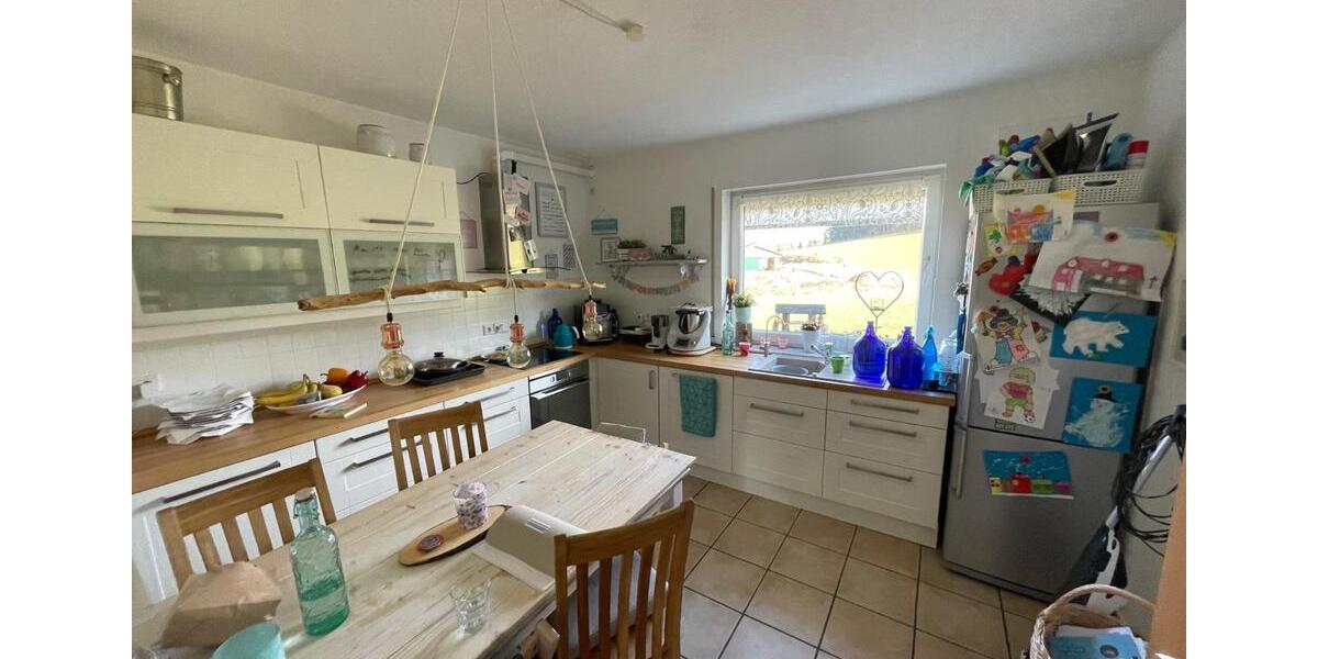 Etagenwohnung Remscheid - 5 Zimmer, 163 m&sup2;, 1.290&euro; | Angebot:25647719