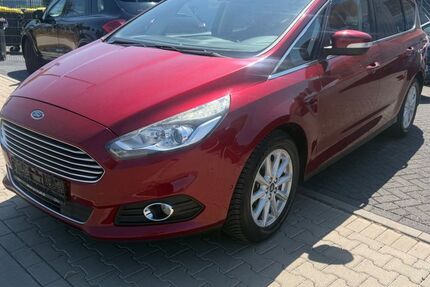 Ford S-Max 128.116 km 13.950 &euro; brühl 50321