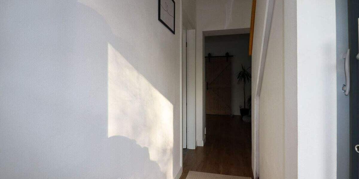 Doppelhaushälfte Grevenbroich Stadtmitte - 4 Zimmer, 104 m&sup2;, 350.000&euro; | Angebot:24739890