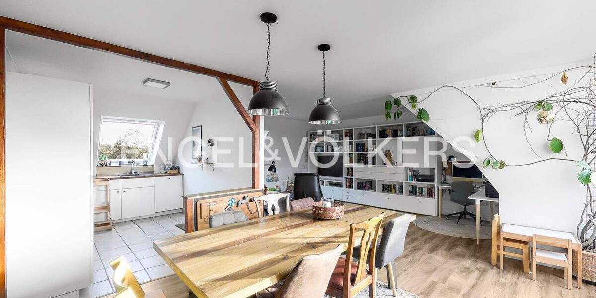 Licht.Luft.Weite. Traumhafte Dachgeschoßwohnung.Hilden-Süd 3 zimmer