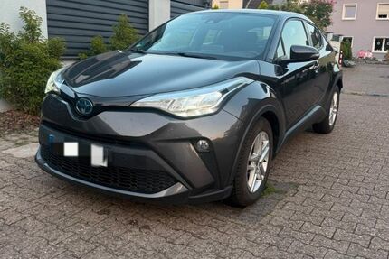 Toyota C-HR 70.000 km 15.850 &euro; Mettmann 40822