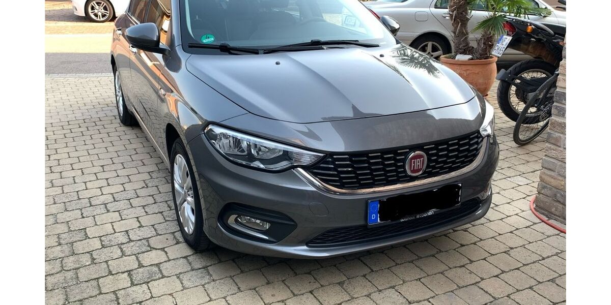 Fiat Tipo 129.880 km 6.490 &euro; Neuss 41464