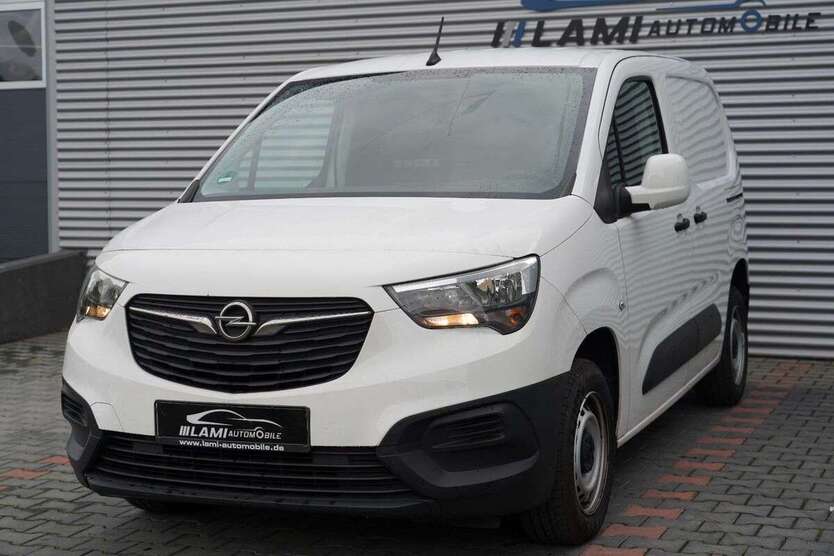Opel Combo 61.500 km 10.999 € Grevenbroich 41515