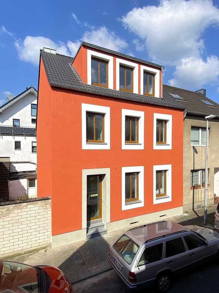 Haus zum Kaufen in Köln 945.000 € 154.6 m²