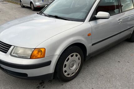 VW Passat 135.000 km 2.700 &euro; Hilden 40721