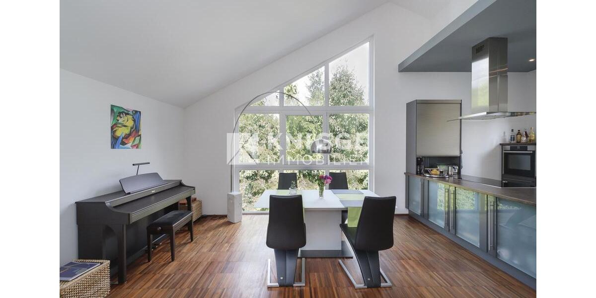 +++ 3439 - Architekten-Penthouse in begehrter Villenlage von GL-Hebborn +++ 4 zimmer