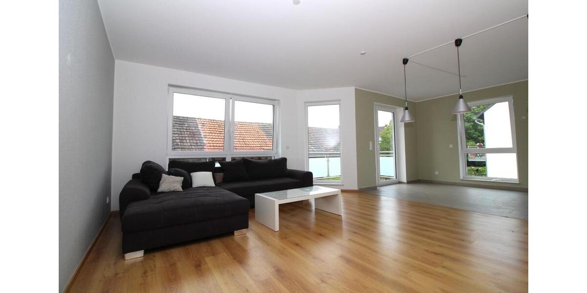 Schicke 3-Zimmer Wohnung (EG) mit offener Küche zu vermieten! 3 zimmer