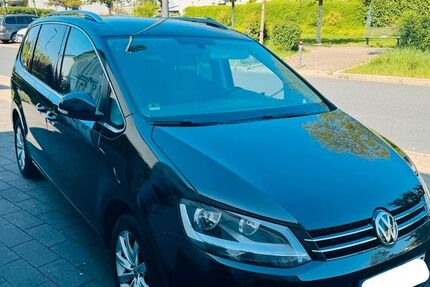 VW Sharan 164.139 km 16.100 &euro; Neuss 41470