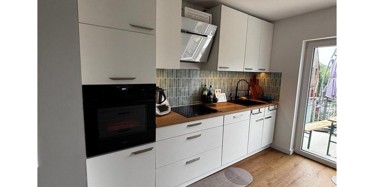 Dachgeschoßwohnung Solingen Aufderhöhe - 3 Zimmer, 93 m&sup2;, 1.810&euro; | Angebot:24975280