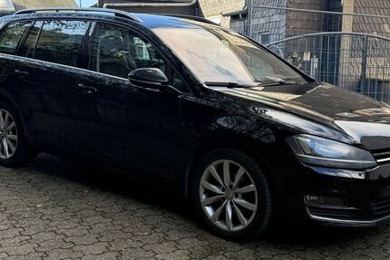 VW Golf 288.000 km 7.400 &euro; Remscheid 42855