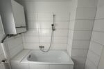 Erdgeschoßwohnung Solingen Mitte - 1 Zimmer, 37 m&sup2;, 300&euro; | Angebot:26470276