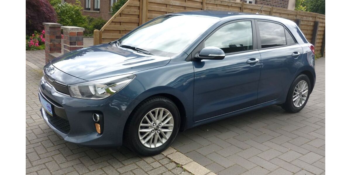 Kia Rio 83.800 km 12.980 &euro; Hilden 40721