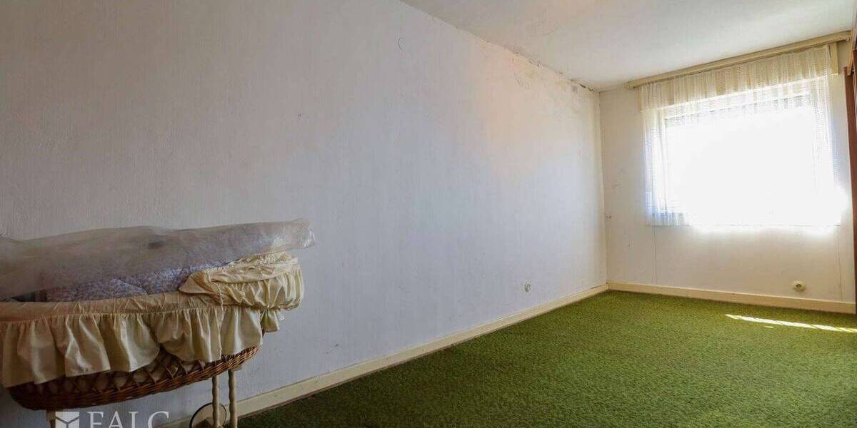 Einfamilienhaus Bergheim Rheidt - 7 Zimmer, 106 m&sup2;, 185.000&euro; | Angebot:26733120