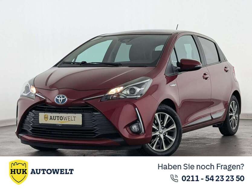 Toyota Yaris 21.600 km 15.460 € Düsseldorf 40599