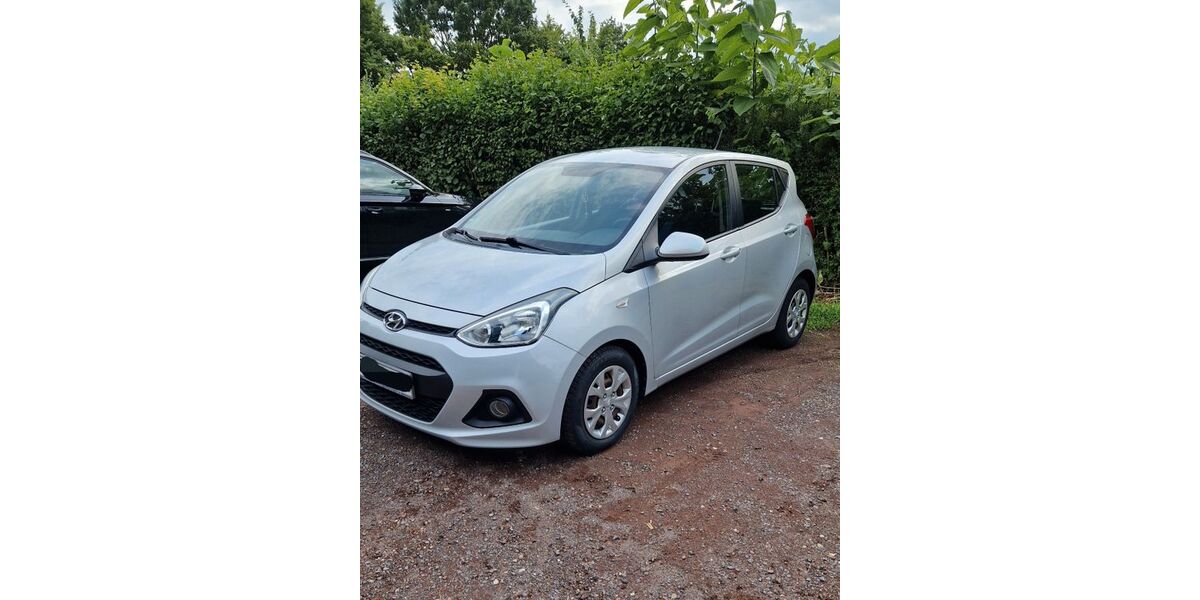 Hyundai i10 73.000 km 5.500 &euro; Hürth 50354