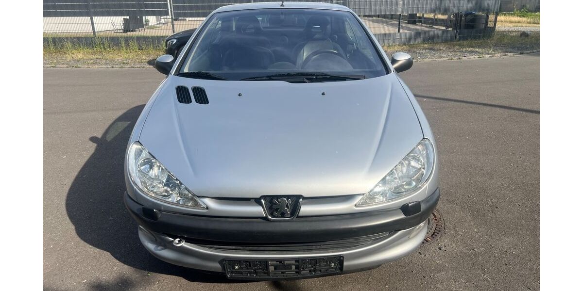 Peugeot 206 165.000 km 1.750 &euro; Köln/Poll 51105