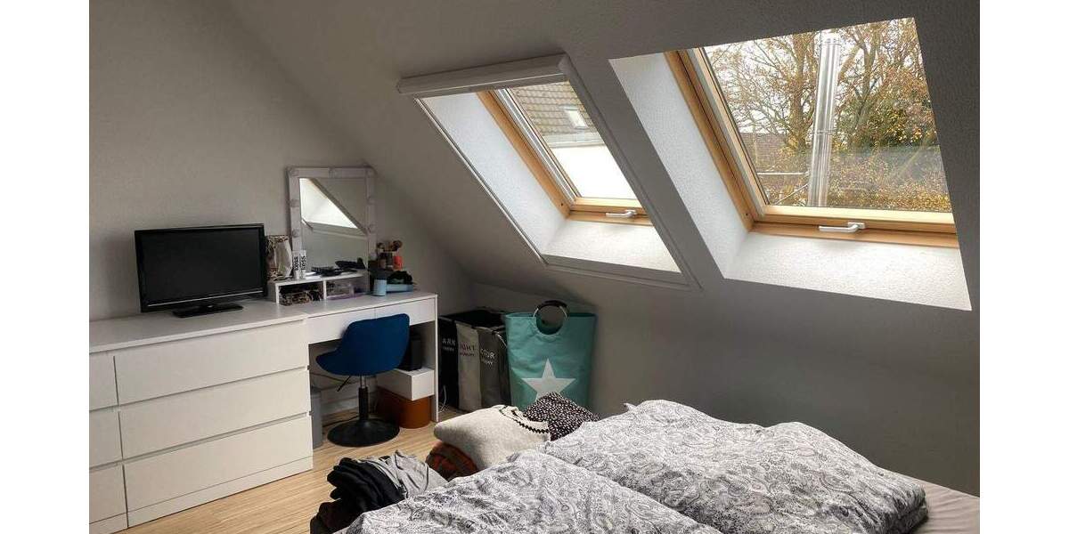 Etagenwohnung Köln Holweide - 4 Zimmer, 88 m&sup2;, 439.000&euro; | Angebot:25152904