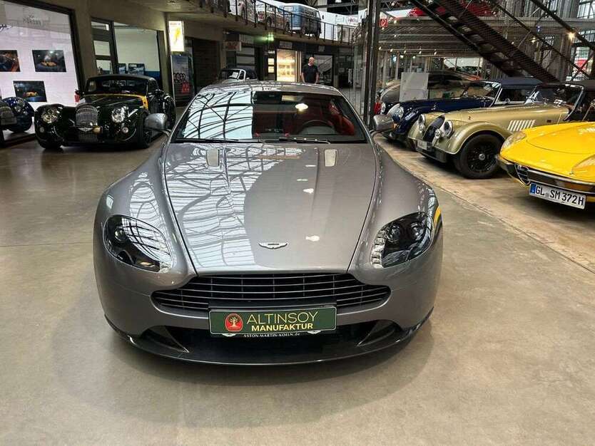 V8