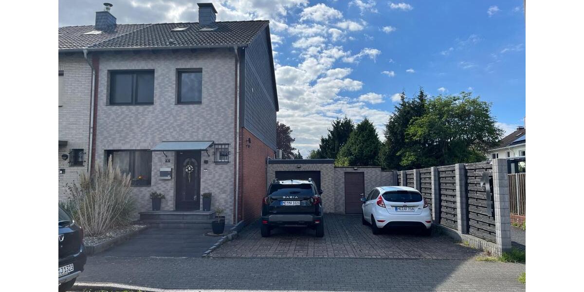 Reihenhaus Langenfeld (Rheinland) - 3.5 Zimmer, 115 m&sup2;, 550.000&euro; | Angebot:26272199