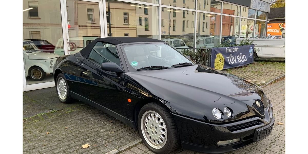 Alfa Romeo Spider 51.520 km 11.500 &euro; Düsseldorf 40591