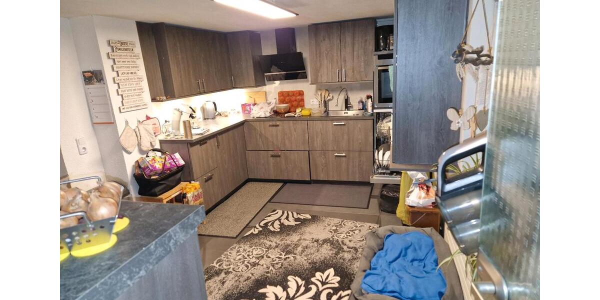 Einfamilienhaus Remscheid Remscheid-Süd - 10 Zimmer, 240 m&sup2;, 380.000&euro; | Angebot:25170386