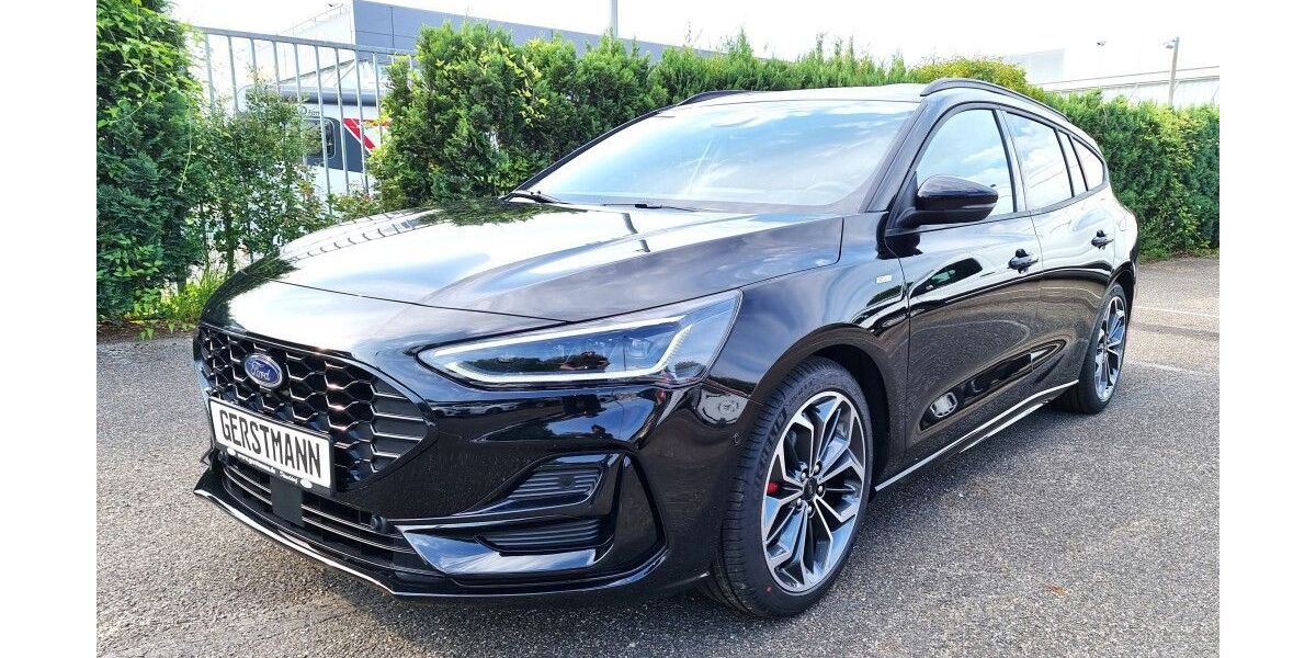 Ford Focus 13.800 km 31.480 &euro; Düsseldorf 40589