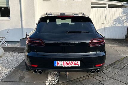 Porsche Macan 210.151 km 31.900 &euro; Köln 50829