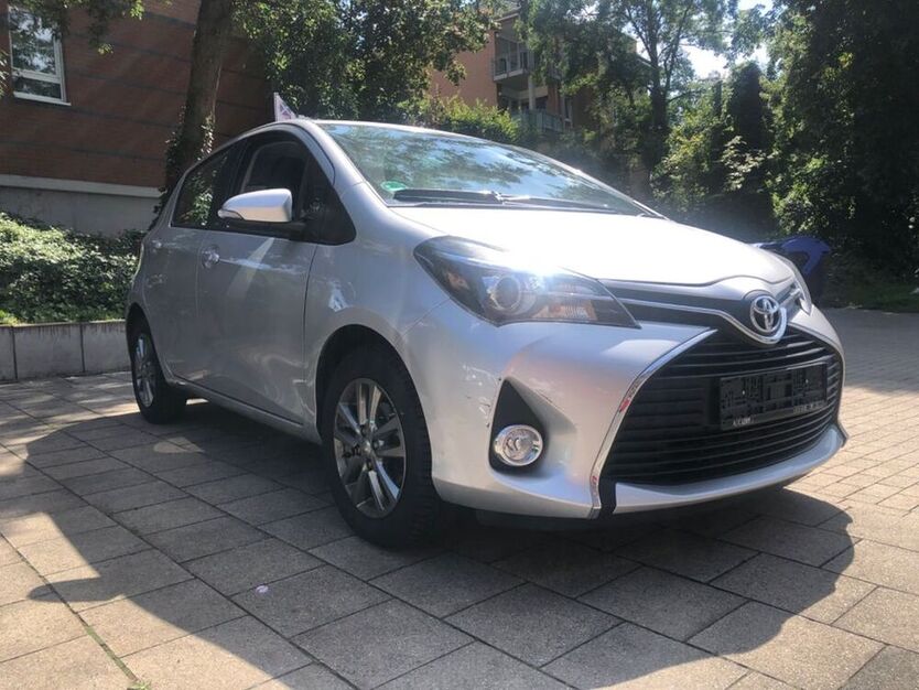 Yaris