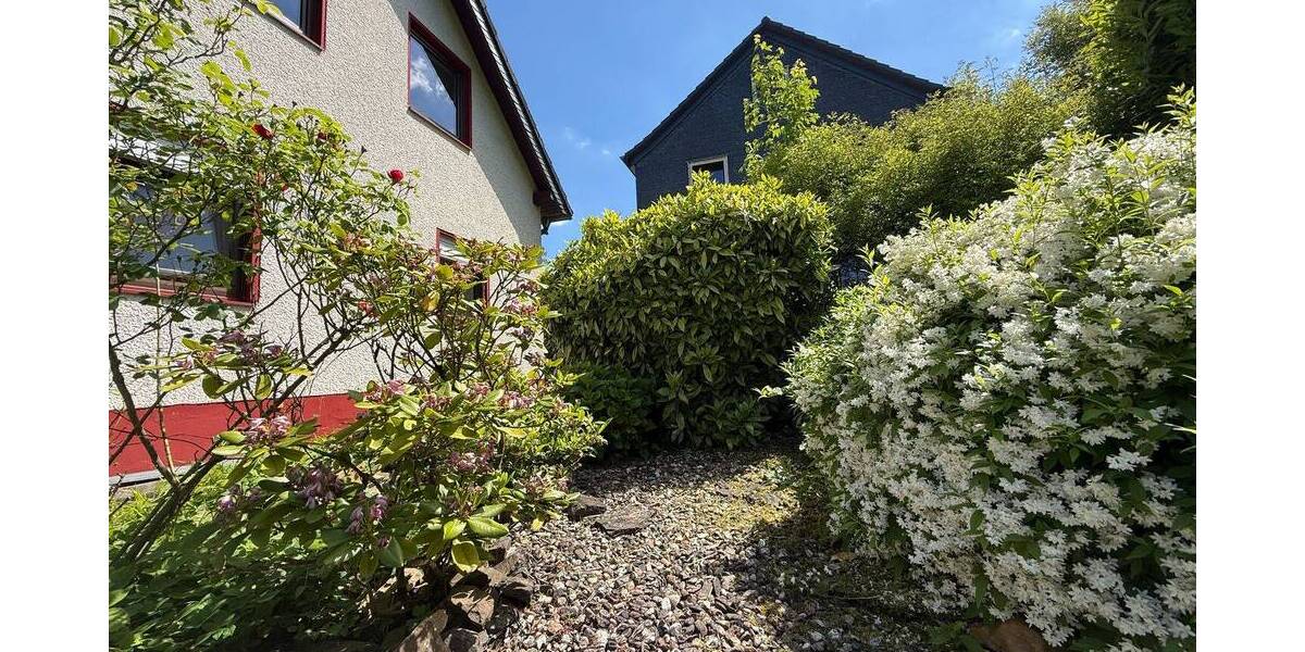 Einfamilienhaus Bergisch Gladbach Herkenrath - 4 Zimmer, 174 m&sup2;, 479.000&euro; | Angebot:26928286