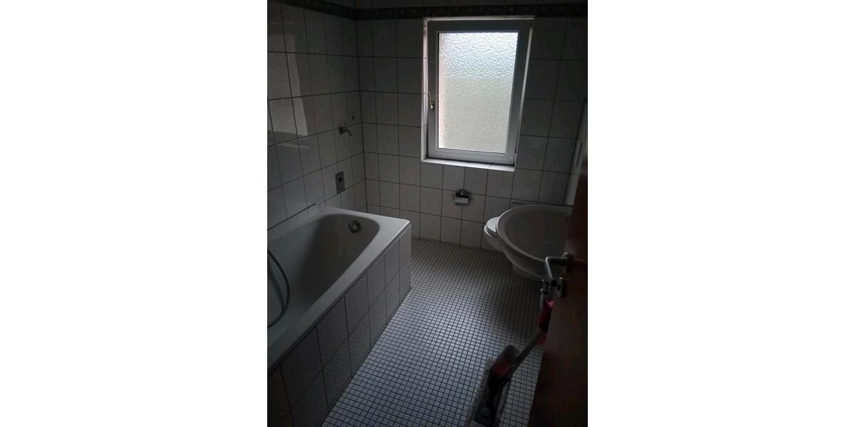 Etagenwohnung Lohmar - 3 Zimmer, 57 m&sup2;, 850&euro; | Angebot:26366113