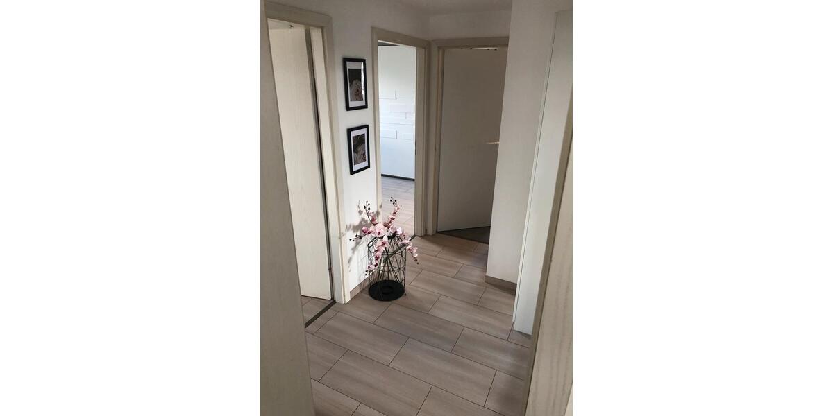Etagenwohnung Neuss Gnadental - 4 Zimmer, 108 m&sup2;, 486.000&euro; | Angebot:27096921