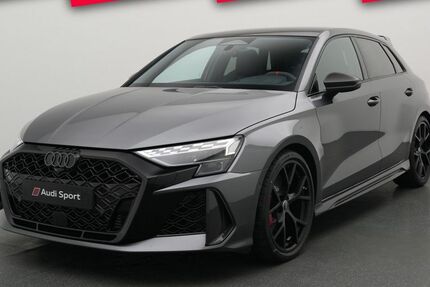 Audi RS3 2.009 km 78.980 &euro; Leverkusen 51373