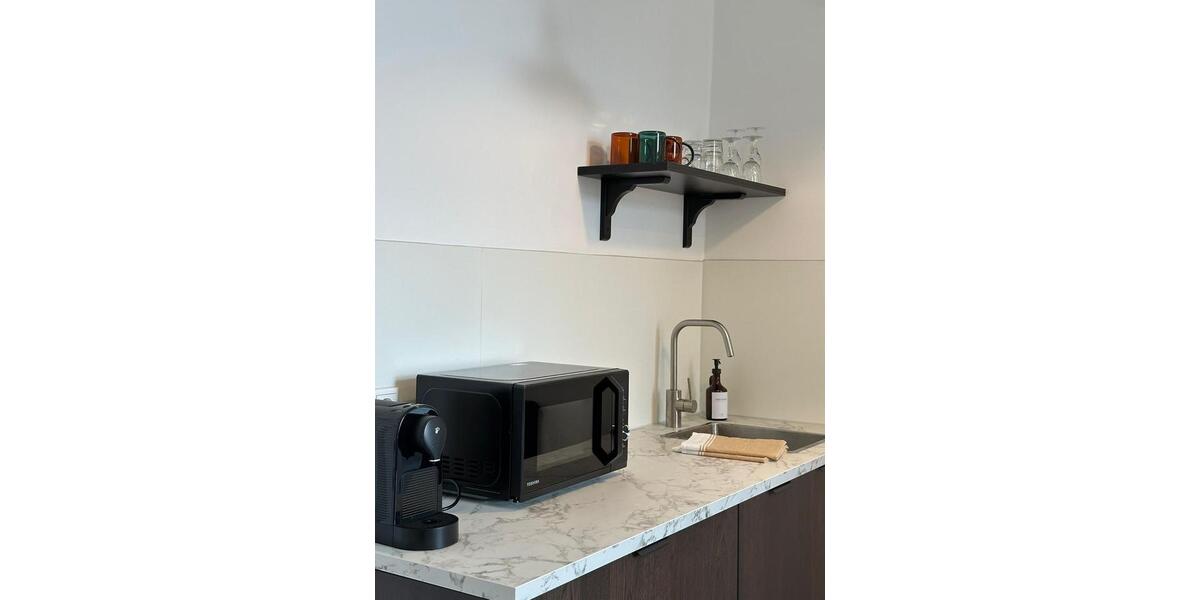 Möblierte sanierte Altbau City-Wohnung in Unterbilk zimmer