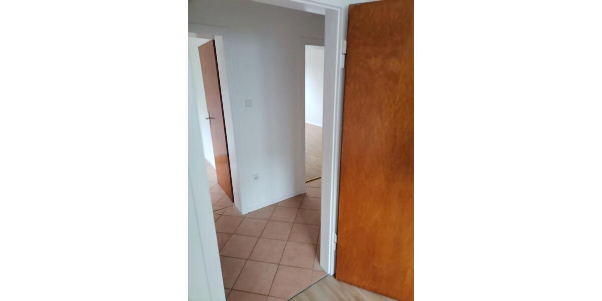 Erdgeschoßwohnung Remscheid Lüttringhausen - 2 Zimmer, 57 m&sup2;, 360&euro; | Angebot:26296355