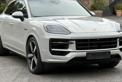 Porsche Cayenne 10.900 km 124.790 &euro; Frechen (bei Köln) 50226