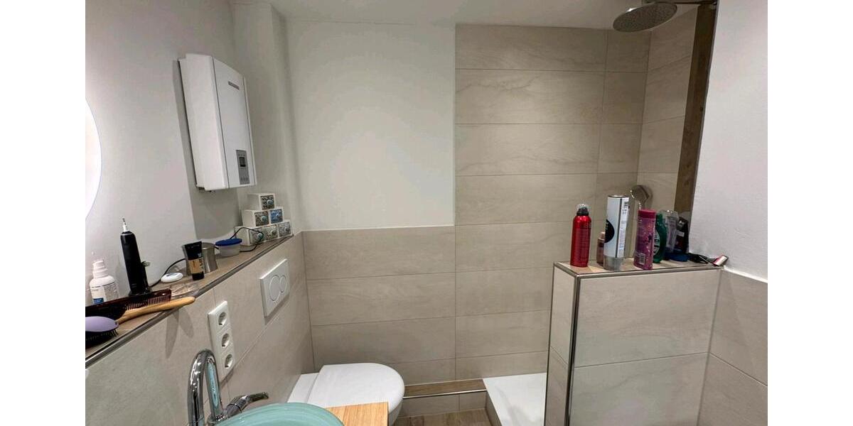 Dachgeschoßwohnung Remscheid Reinshagen - 2 Zimmer, 50 m&sup2;, 150.000&euro; | Angebot:26286930