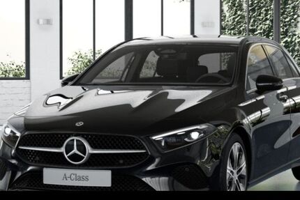 Mercedes-Benz A 200 9.900 km 38.490 &euro; Düsseldorf 40470