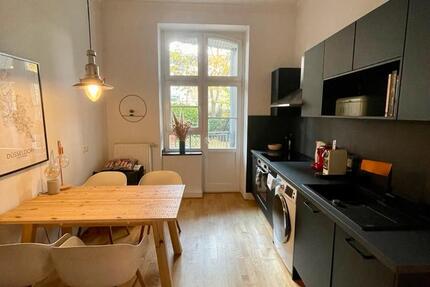 69qm wunderschöne möblierte Altbau 2-Zi-Wohnung zur Zwischenmiete 2 zimmer