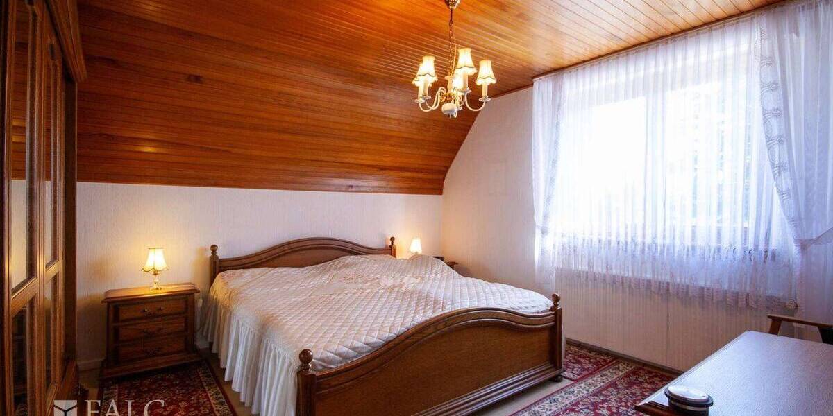 Einfamilienhaus Bergheim Ahe - 5 Zimmer, 115 m&sup2;, 325.000&euro; | Angebot:26869189