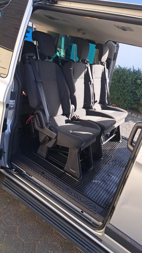 Ford Tourneo 132.700 km 18.900 € Hilden 40721