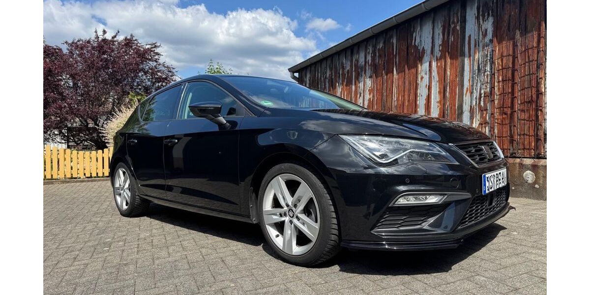 Seat Leon 83.500 km 17.400 &euro; Remscheid 42855