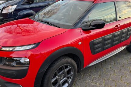 Citroen C4 Cactus 125.000 km 9.499 &euro; Neuss 41462