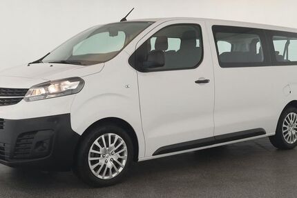 Opel Vivaro 88.200 km 24.884 &euro; Düsseldorf 40233